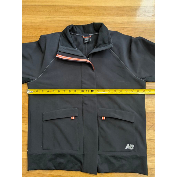 New Balance Running Impact Reflective Jacket Size Large - Picture 9 of 13